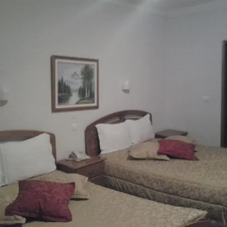 Residencial Pinto 3*