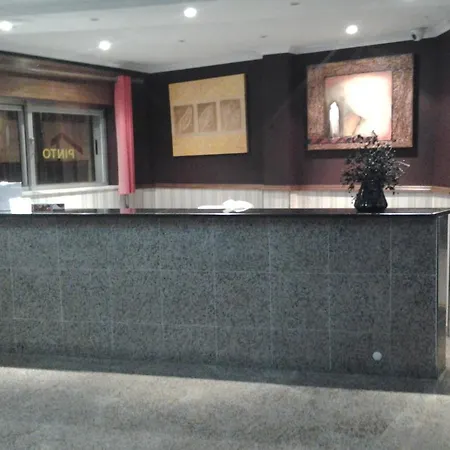 Konukevi Residencial Pinto 3*