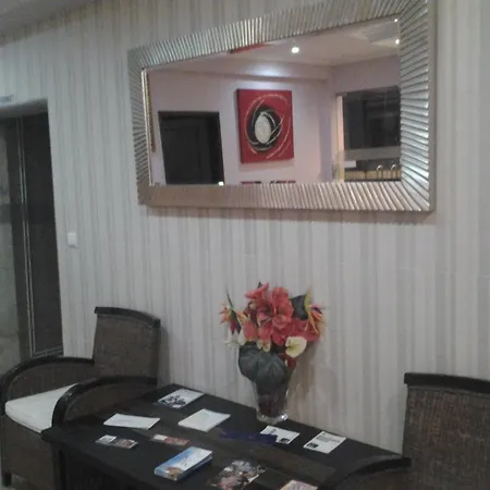 Residencial Pinto 3*